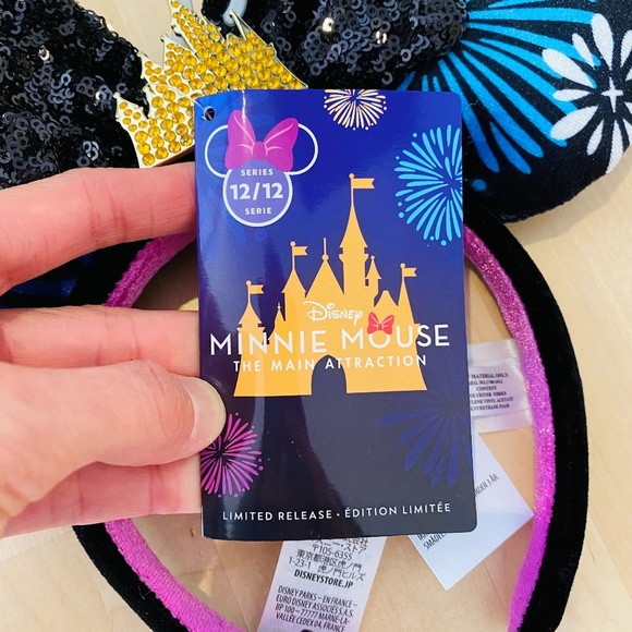 Minnie Mouse Main Attraction - Nighttime Fireworks & Castle Finale Ears - Picture 3 of 3